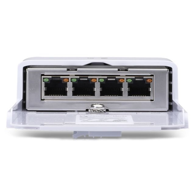 NanoSwitch (N-SW) PoE коммутатор Ubiquiti