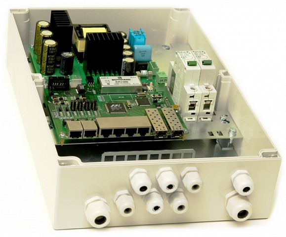 TFortis PSW-2G6F+ PoE коммутатор